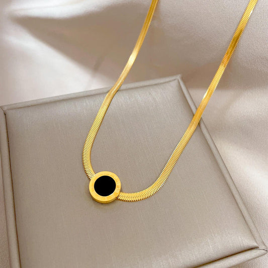 Black Roman Embrace Necklace