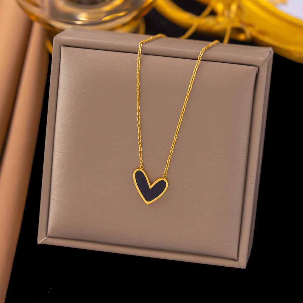 Black Heart Gold Pendant Necklace