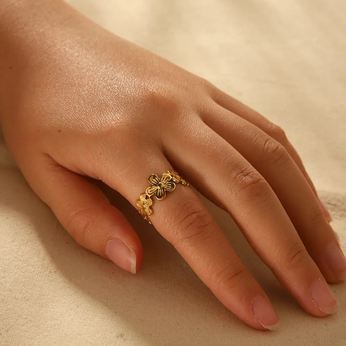 Flower Adjustable Opening Rings - BlingVows - Best Imitation & Anti Tarnish Jewelry Wholesaler