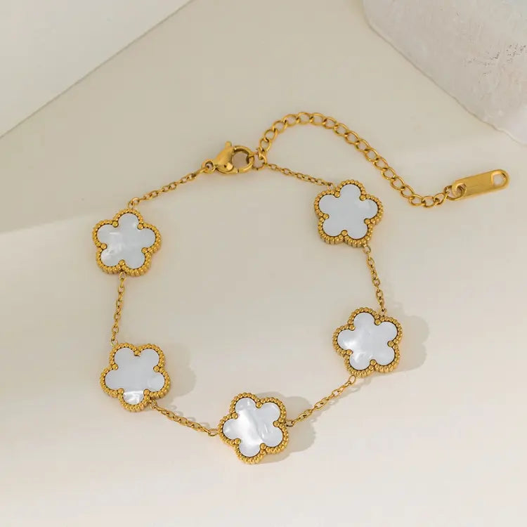 White Lucky Clover Necklace - BlingVows - Best Imitation & Anti Tarnish Jewelry Wholesaler